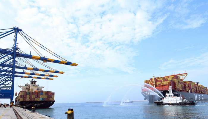 Oil prices jump, markets shake amid US-Iran ceasefire uncertainty